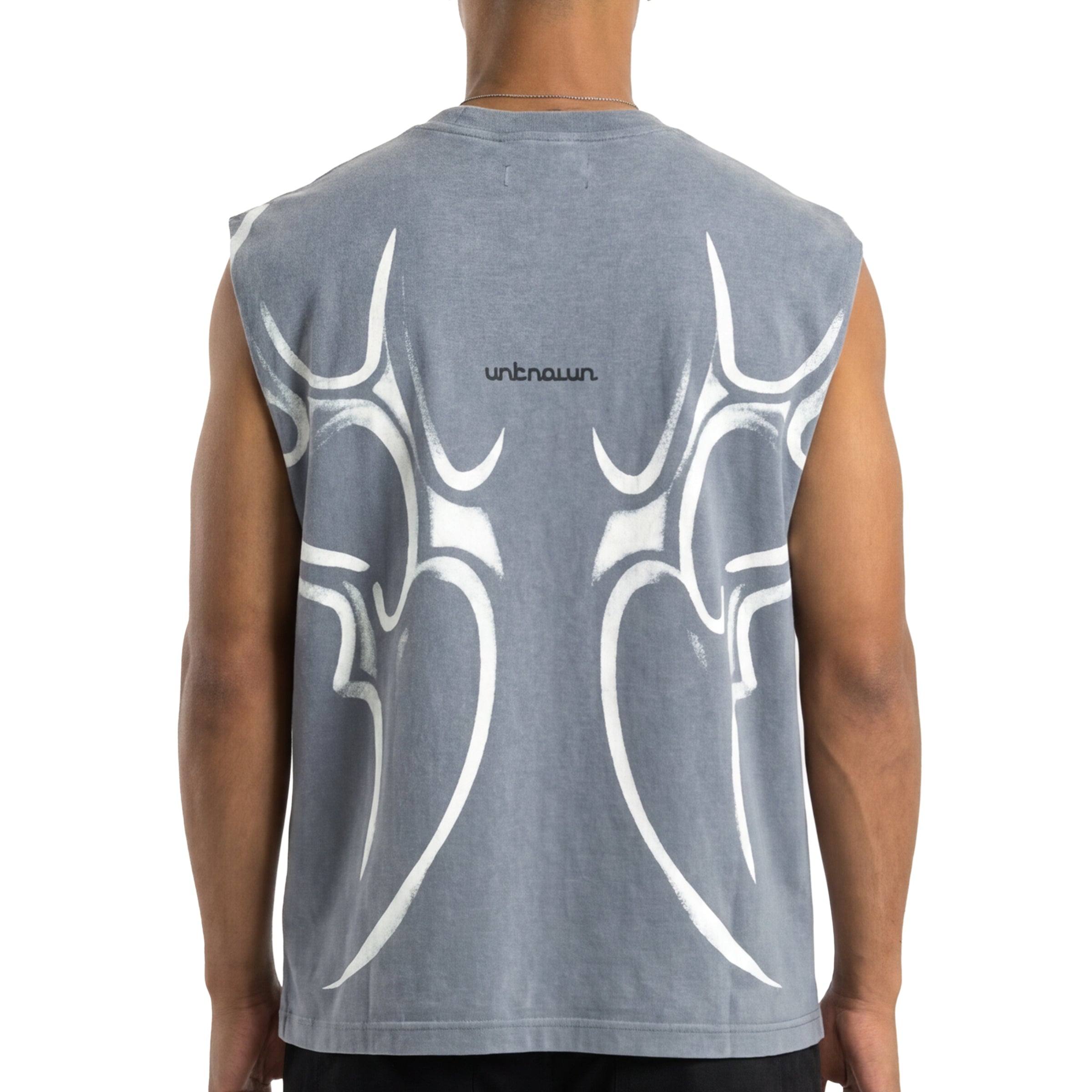 Printed sleeveless tee