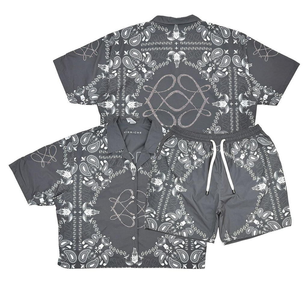 Reversible paisley set