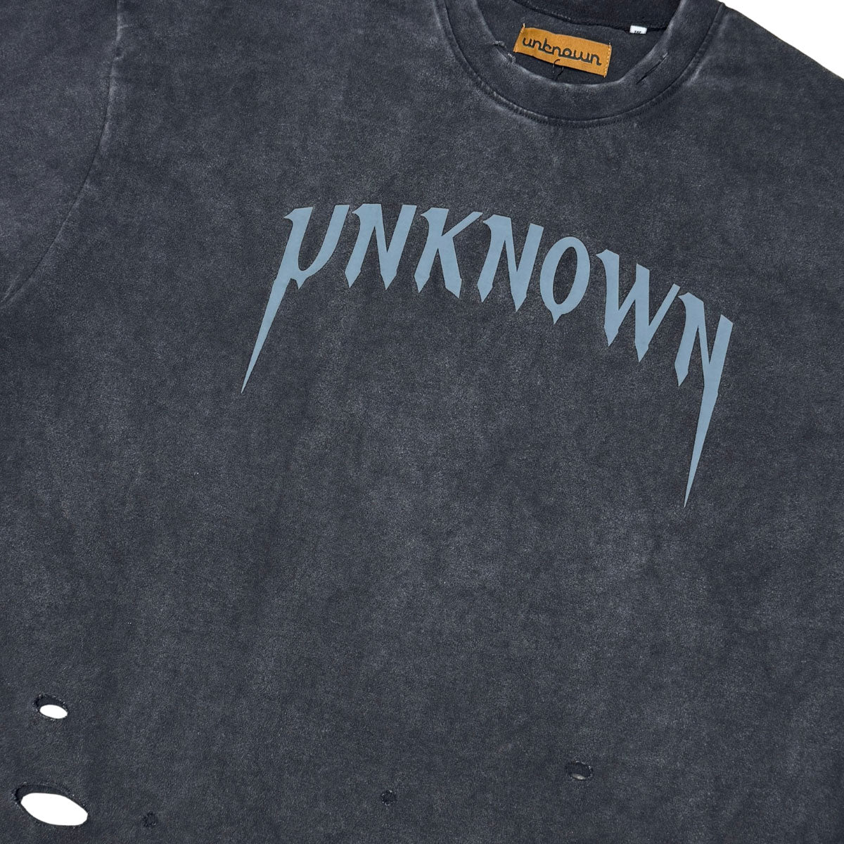 Distressed logo washed tee