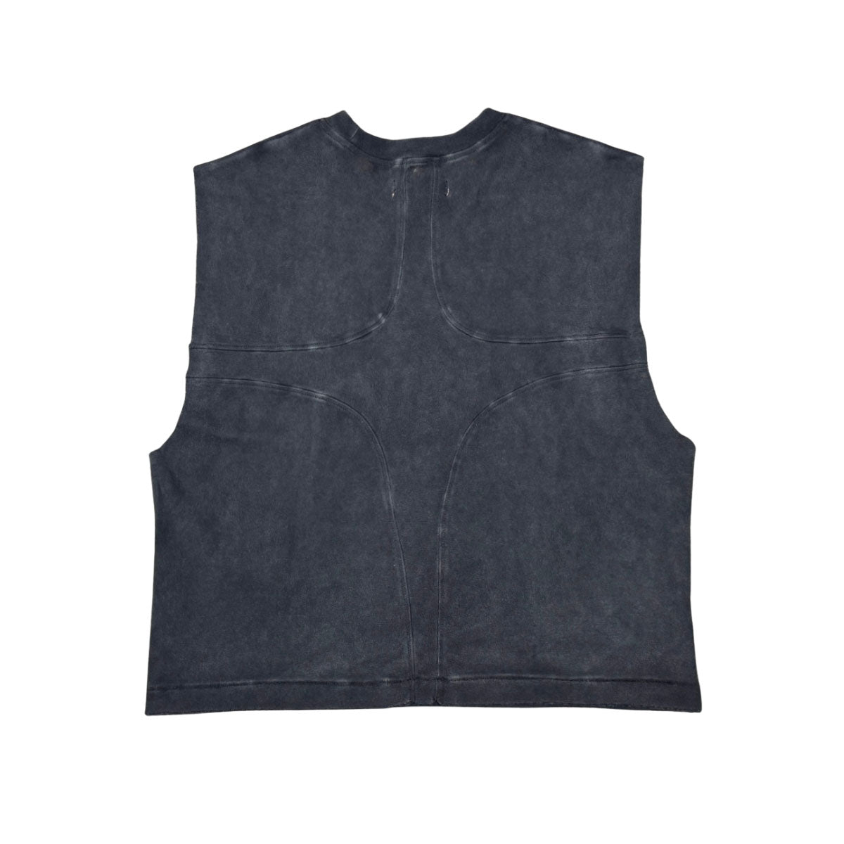 Sleeveless tee