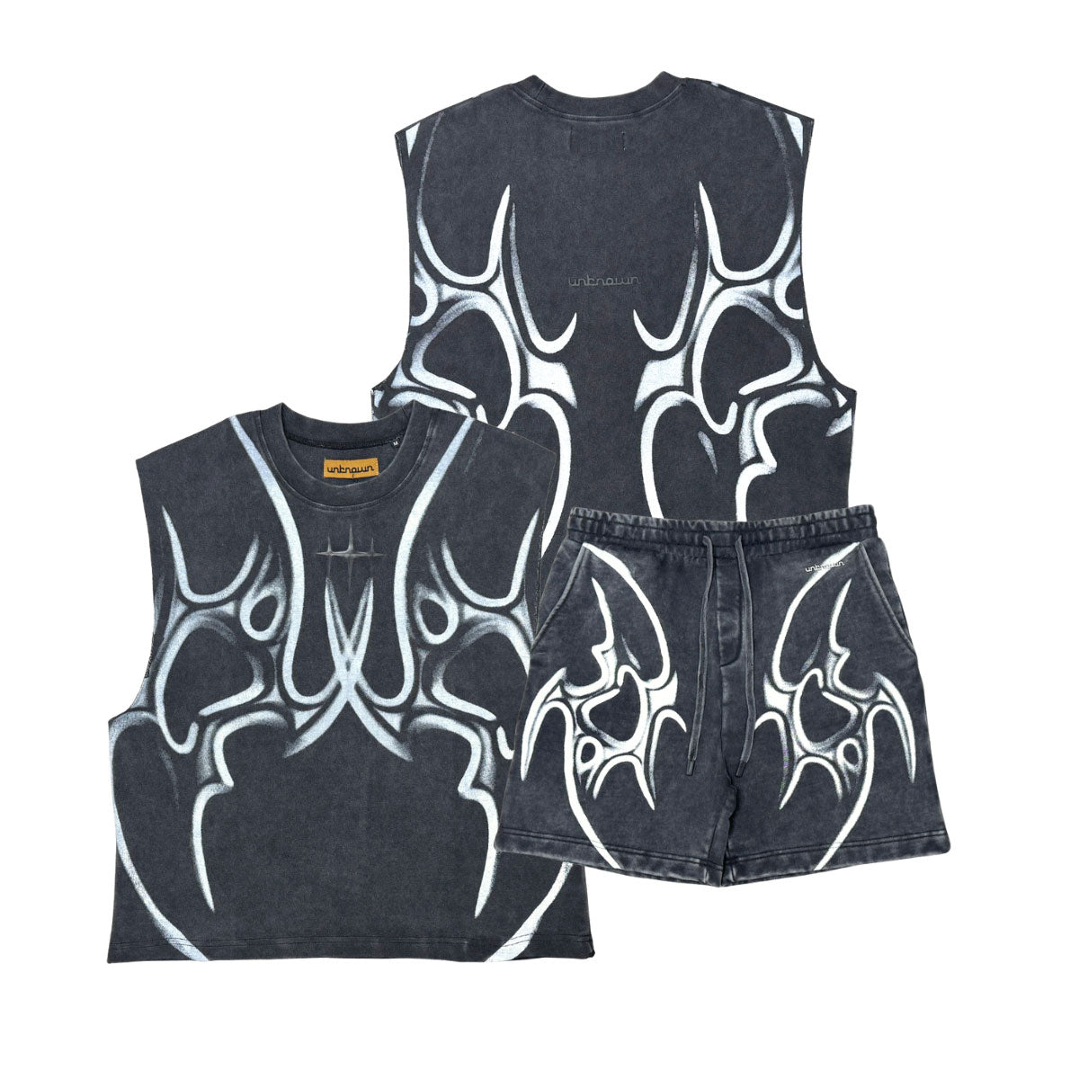 Printed sleeveless tee