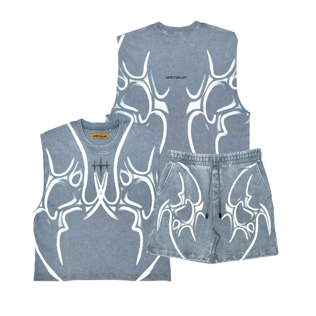 Printed sleeveless tee