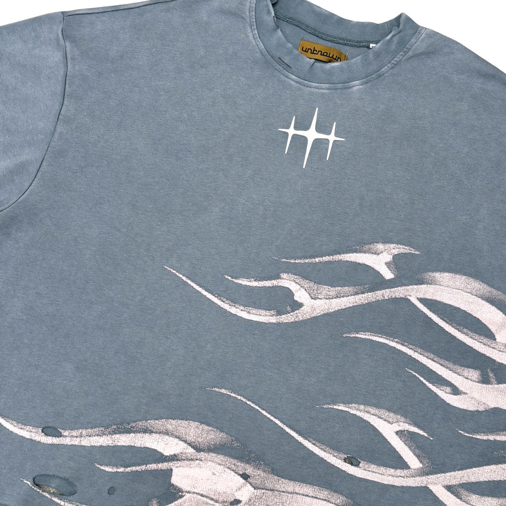 Metalic flames tee