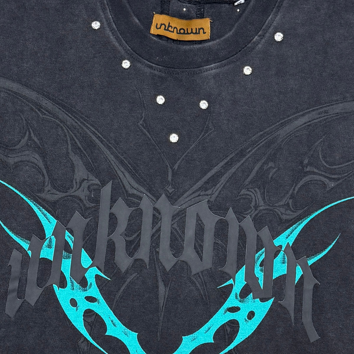 Printed wings sleeveless tee